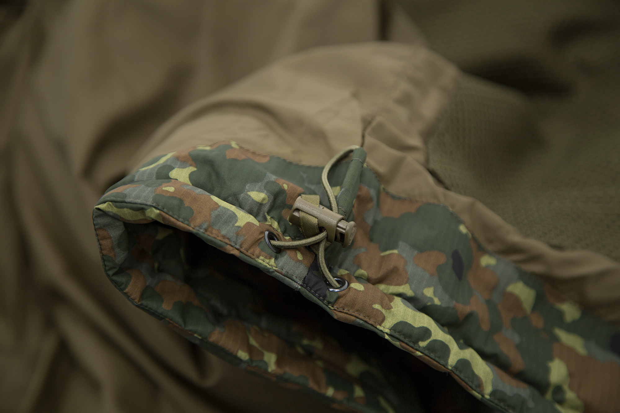 Carinthia HIG Jacke Spezial Kräfte Flecktarn