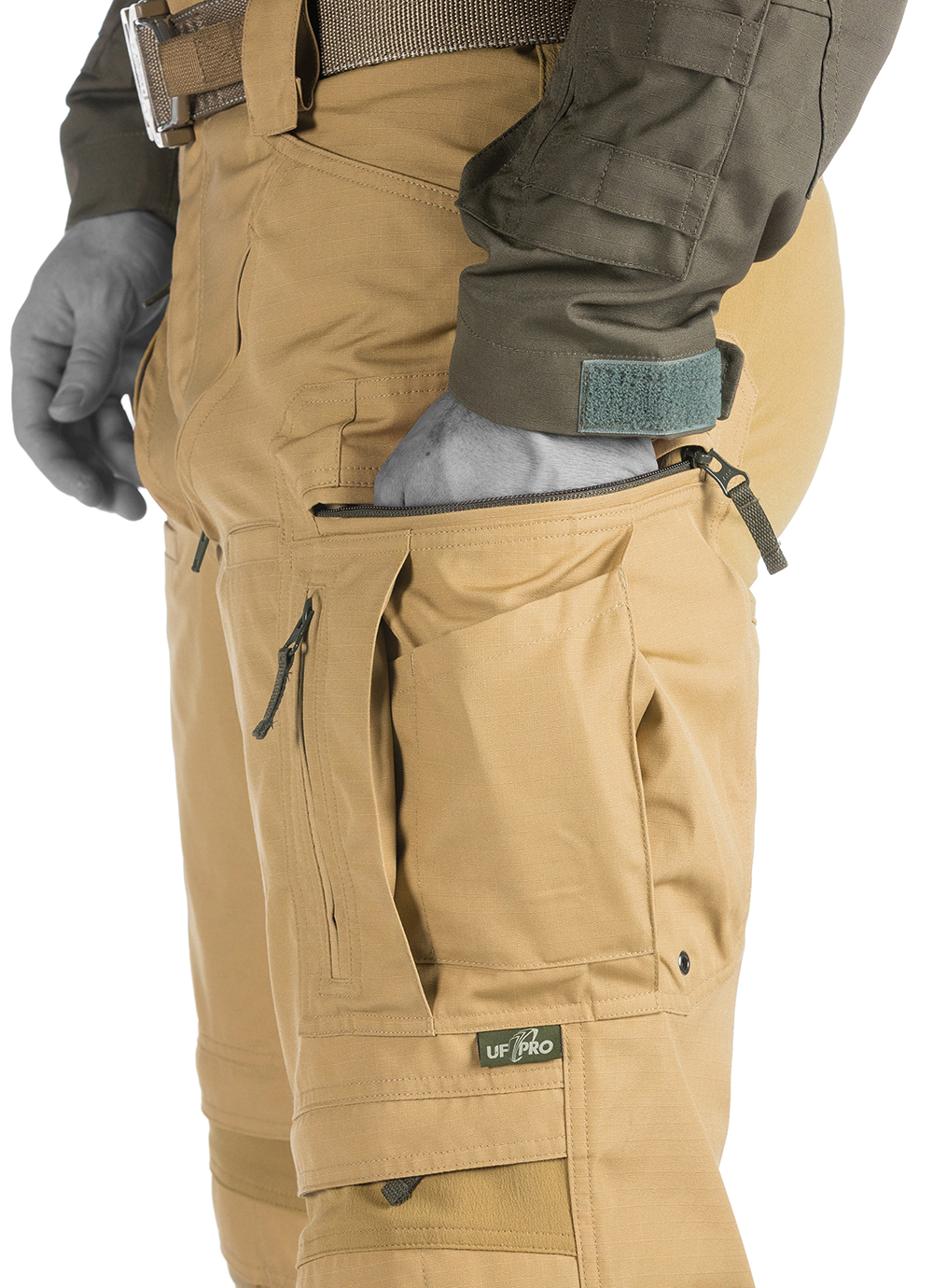 UF PRO Kampfhose Striker HT