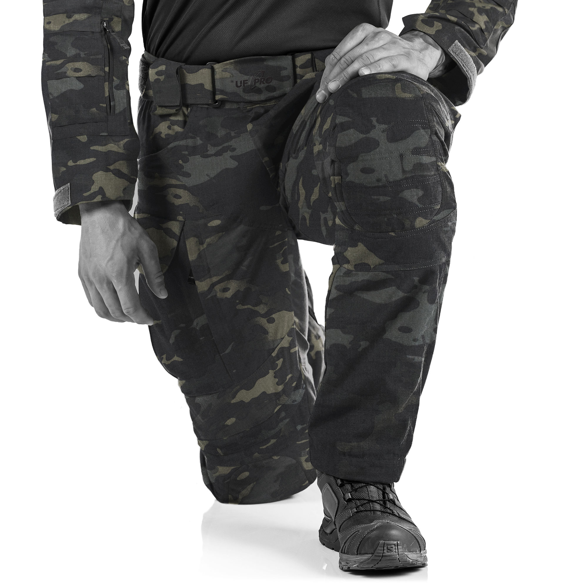 UF PRO Striker ULT Kampfhose Multicam