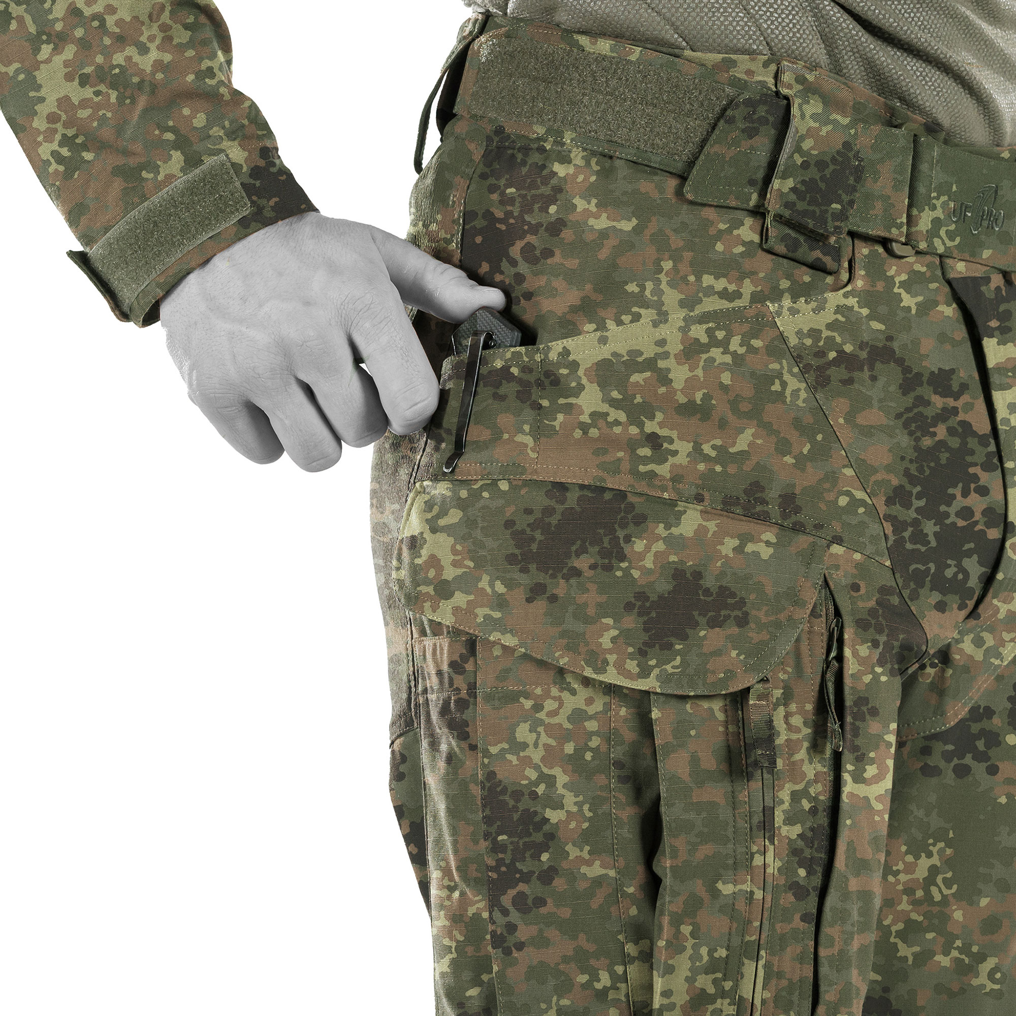 UF PRO Striker X Gen.2 Kampfhose Flecktarn