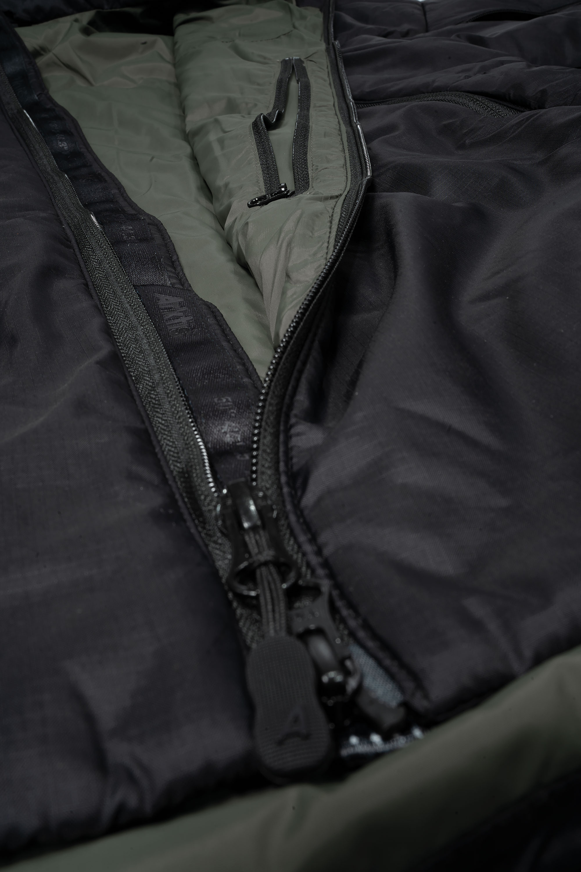 Arktis Vulcan Jacket Schwarz
