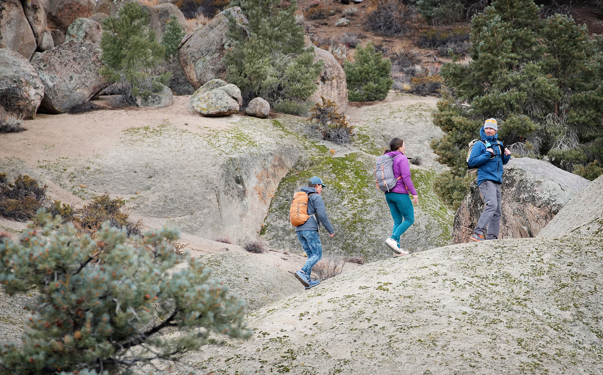 Mystery Ranch Gallagator 15 (leichter Trailrunning- und Wander- Rucksack)