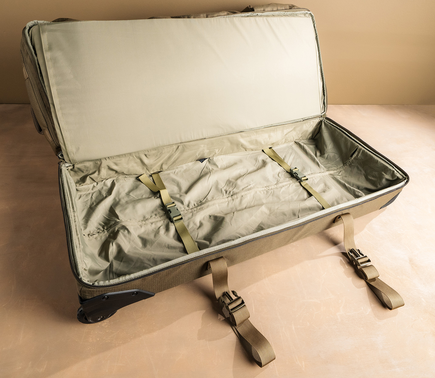 Eberlestock Hercules Duffle (große Reise- und Waffen- Tasche)