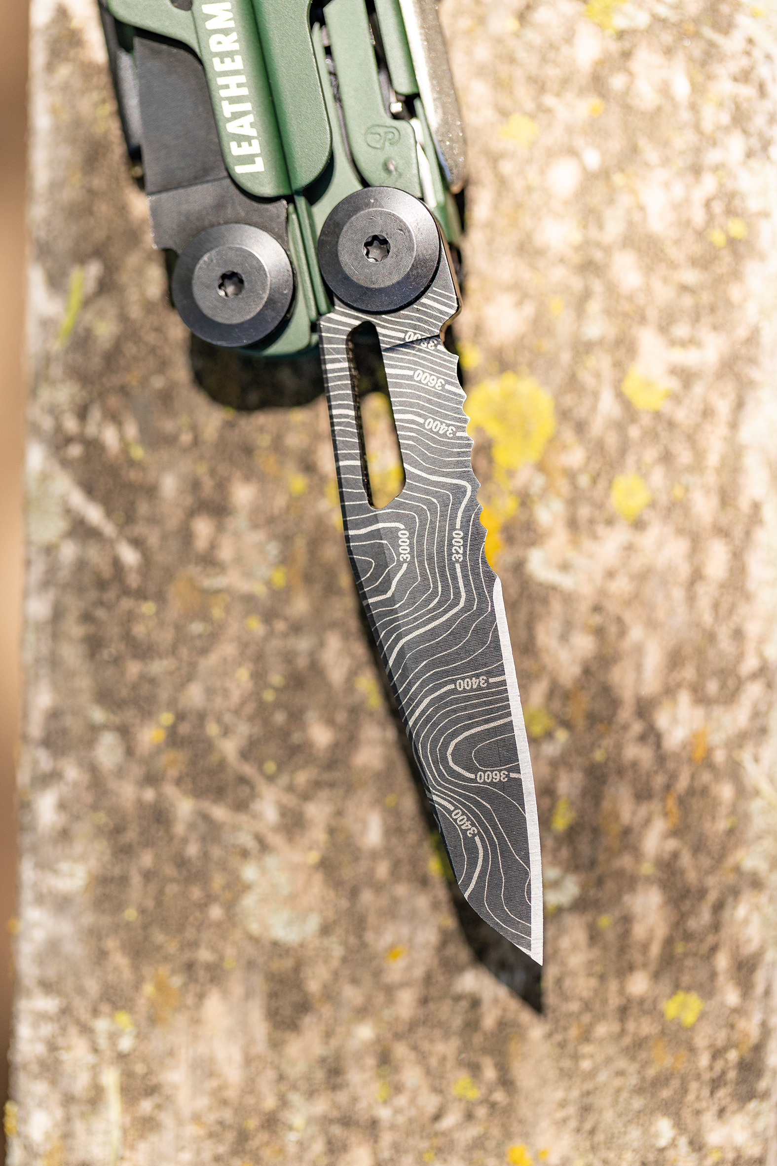 Leatherman Topo Signal Multitool