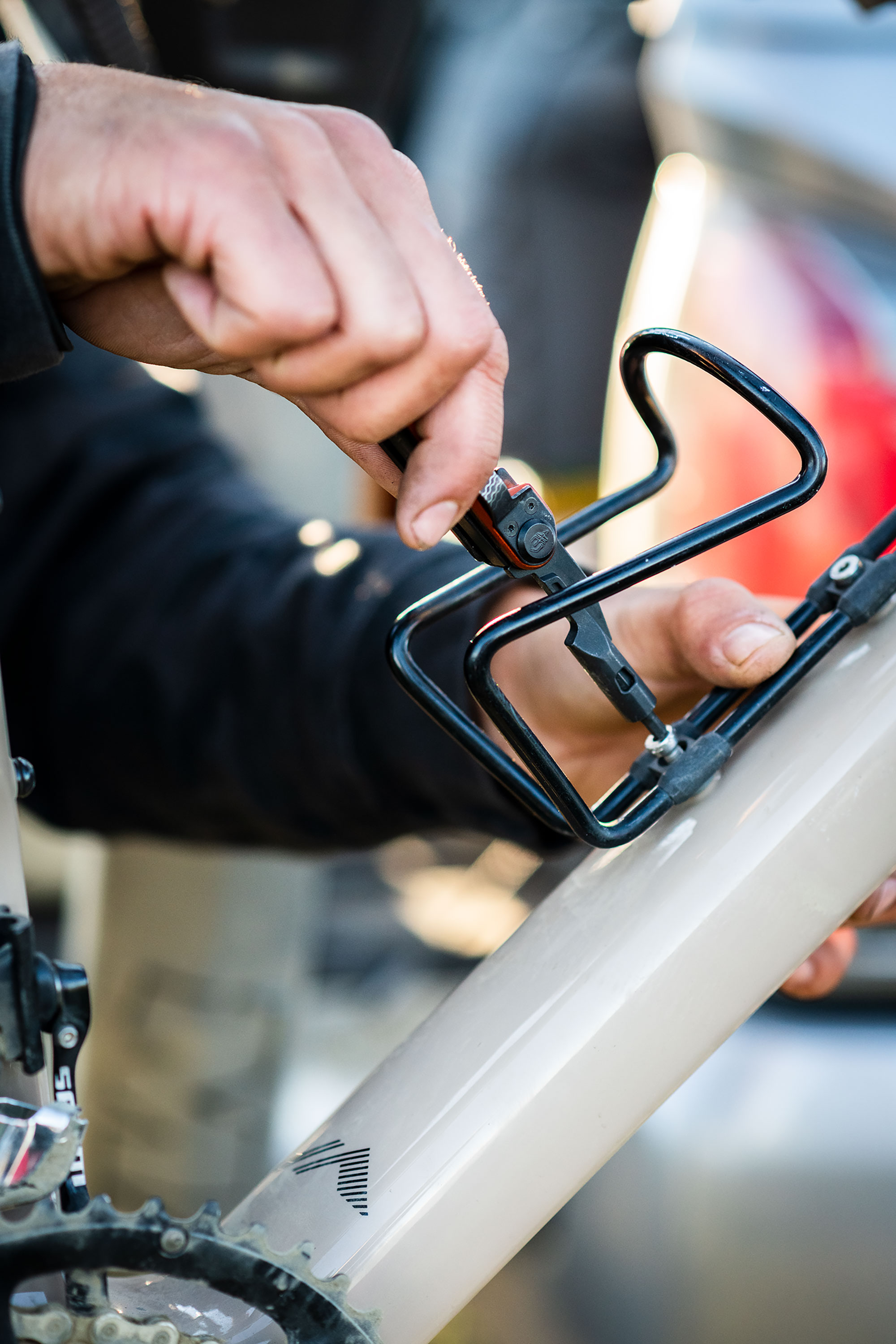 Gerber Armbar Trade Multifunktions-Taschenmesser